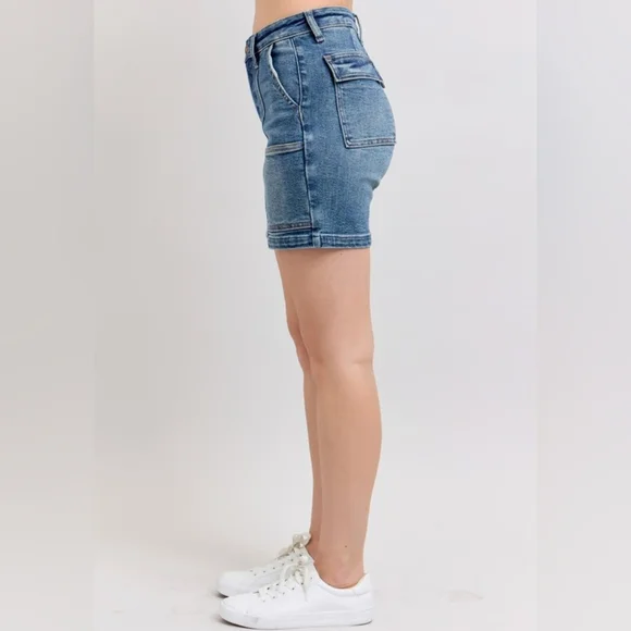 Judy Blue High Rise Denim Mid-Length Enevlope Pockets Slim Fit Jean Shorts